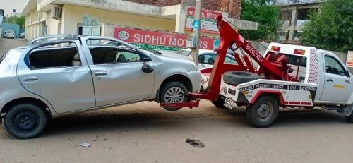 Accident car towing in Konda Mallepally